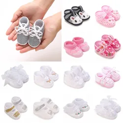 Newborn Baby's First Baptist Shoe: Newborn Boys and Girls' White Baptist Shoes Soft Sole Walking Shoes Size-9CM-10CM