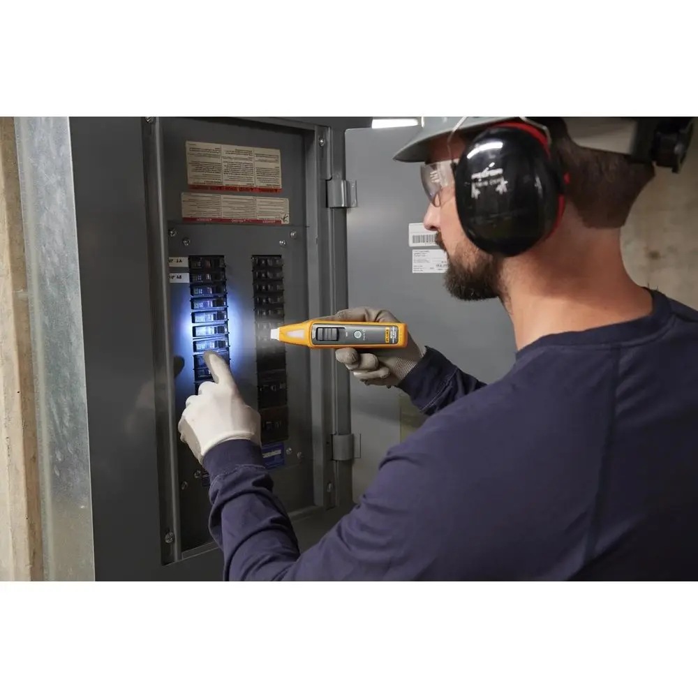 SmartTrace Breaker Indicator and Socket Tester