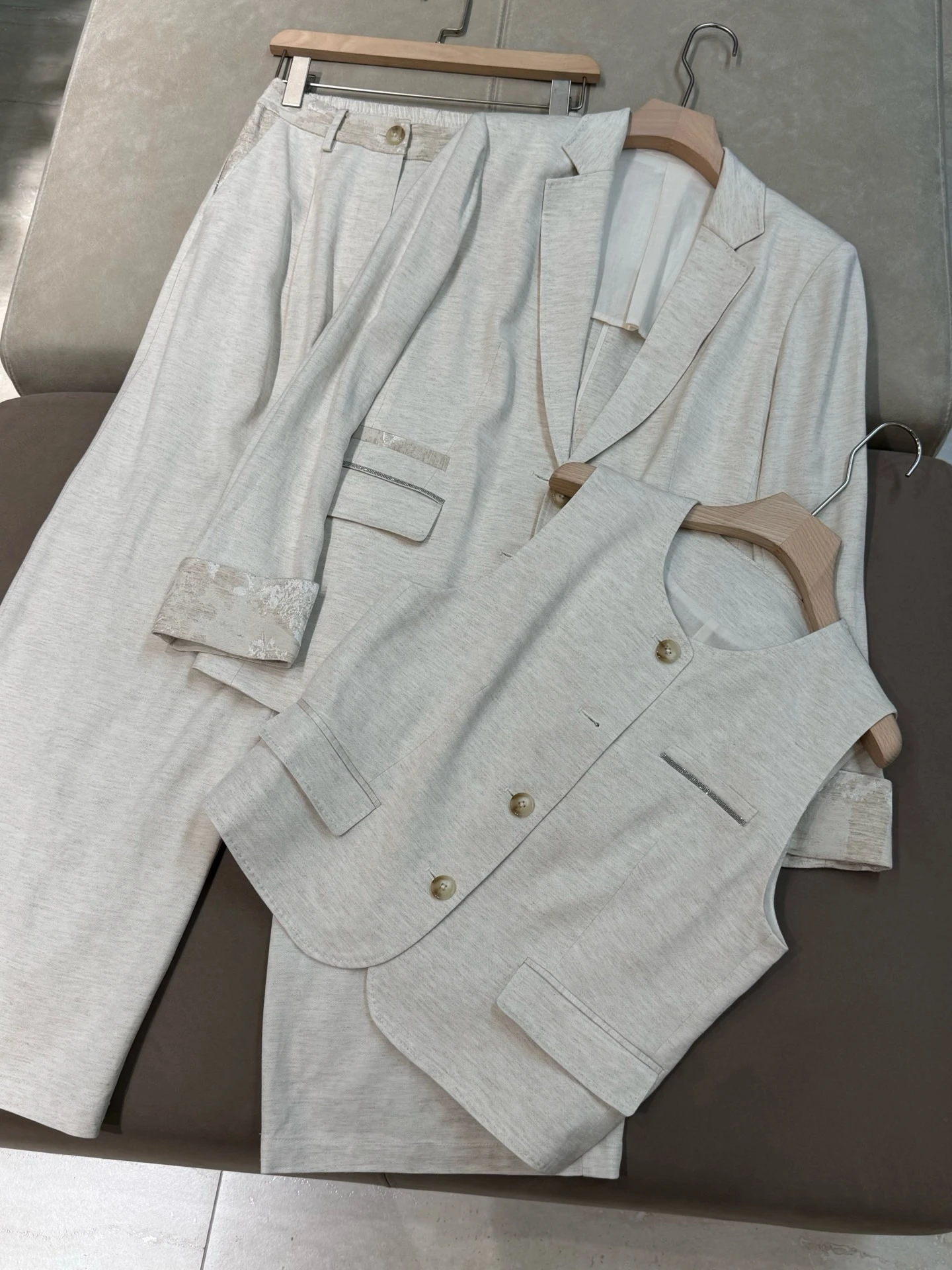 Imported cotton and linen fabric straight casual pant suit