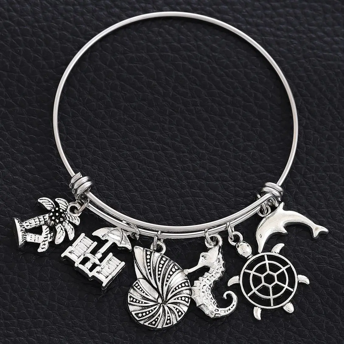 

Summer Beach Charm Bracelets for Women Starfish Shell Ocean Style Pendant Bohemian Stainless Steel Bracelet Jewelry Gift