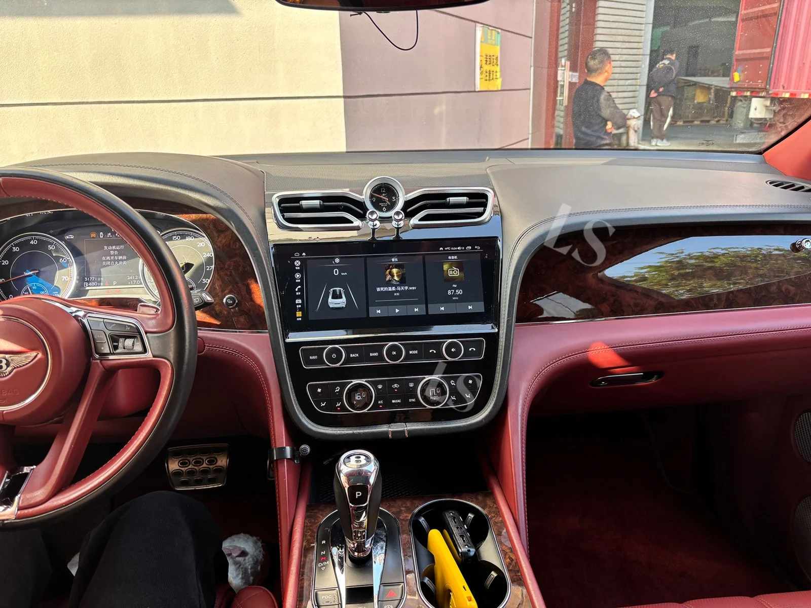 10.9 Inch Car Radio For Bentley Bentayga 2016-2020 Android Multimedia Video Player AI Screen GPS Navigation DSP Car Accessories