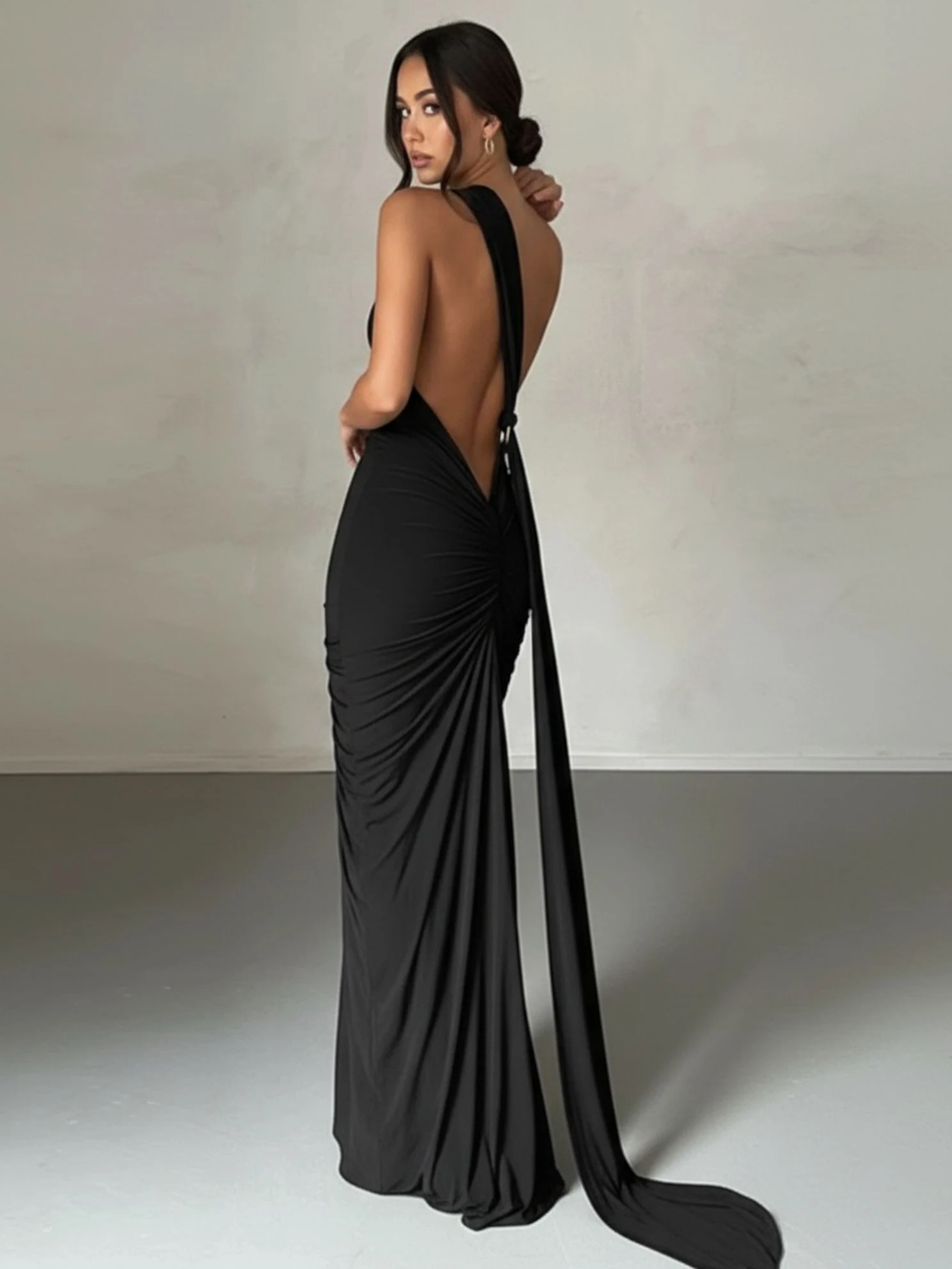 European and American Style Women's 2026 Summer Sloping Shoulder Sexy Slim Fit Backless Pleated Hollow Suspender Dress
