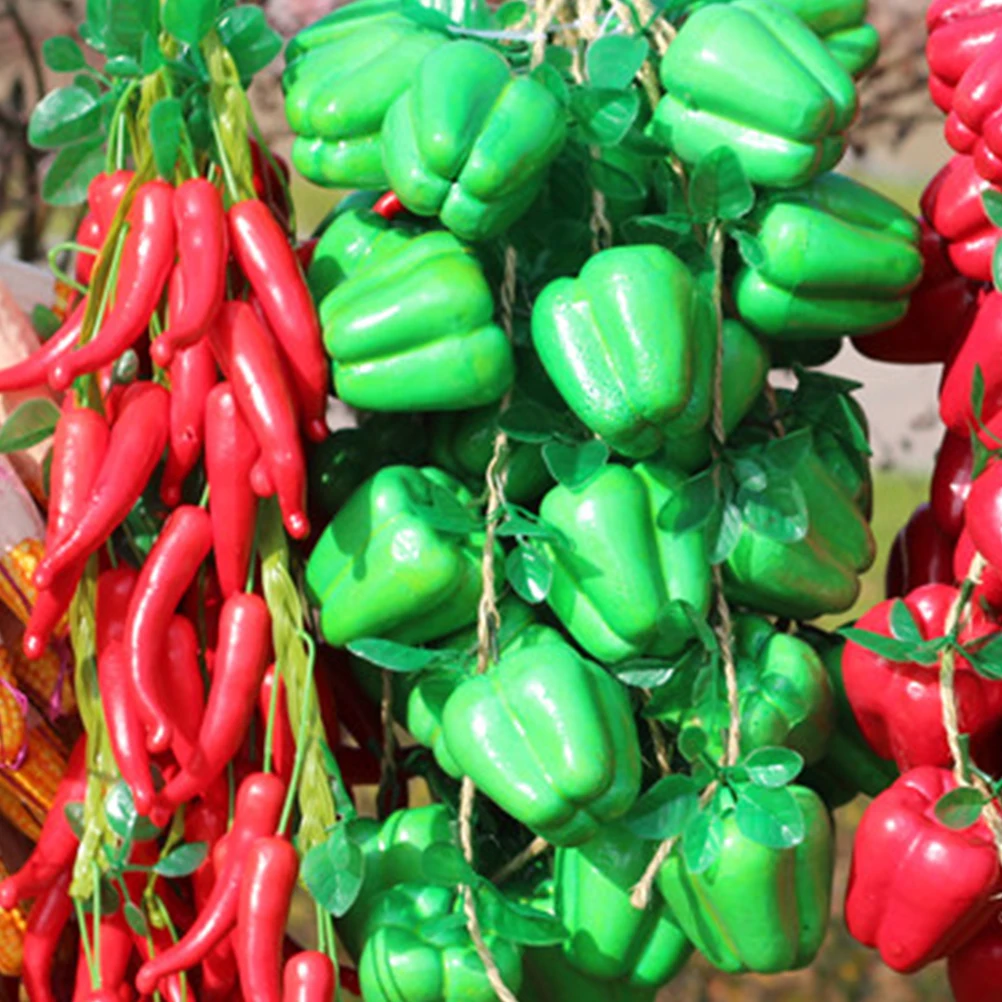 

4pcs Realistic Simulated Chili Decoration Artificial Red Foam Pepper Ornament for Farmhouse Kitchen Restaurant Decor