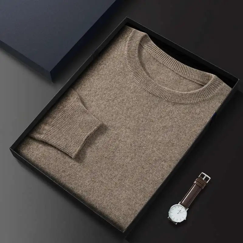 Einfacher, lässiger Pullover für Herren mit Rundhalsausschnitt für Herbst und Winter und warmem Strickunterhemd