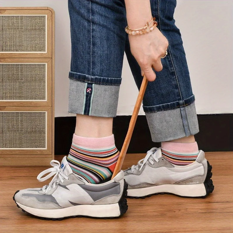 Bamboo Shoe Horn Long Handle – Elderly & Pregnancy Friendly, Easy Slip-On Shoe Helper, Perfect Gift