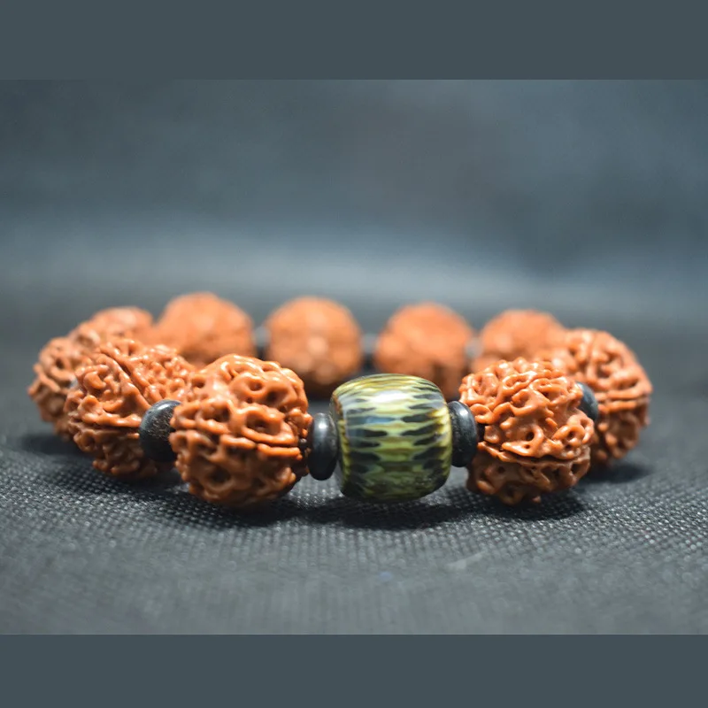 

Authentic Big Diamond Bead , Five-Petal , Student , Bodhi Seed Bracelet for Men and Women