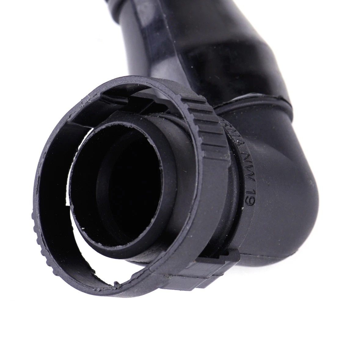 beler Car Crankcase Ventilation Breather Hose Fit for AUDI A4 A6 A8 3.0 V6 DOHC 30V 06C 103 235 A