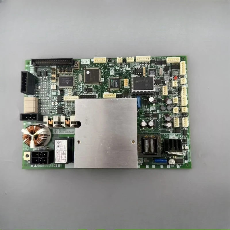 Piezas para elevador Mitsubishi, tablero de puerta inorgánico DOR 1321A DOR 1231 DOR 1222, tablero de techo de coche