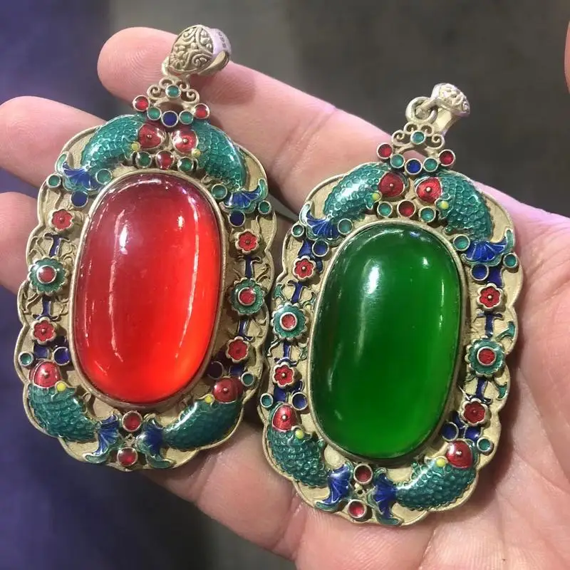 Antique Miscellaneous Retro-Style Silver Inlaid With Green Jade Square Pendant, A Decorative Piece