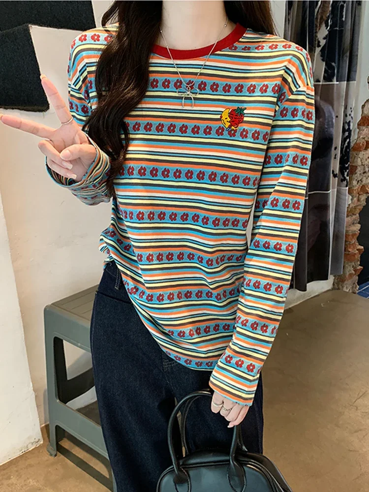 Gaganight Women Rainbow Striped High end Loose Long Sleeved Base Shirt 2024 Autumn New Retro Korean Chic Beautiful T-shirt Top