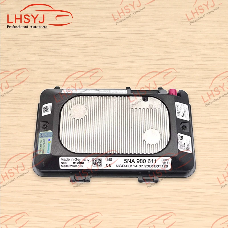 LHSYJ For VW Golf 7 7.5 Tiguan L Wireless Charger Module 5NA 980 611 B 5NA 980 611 5NA 980 611A Car Accessories