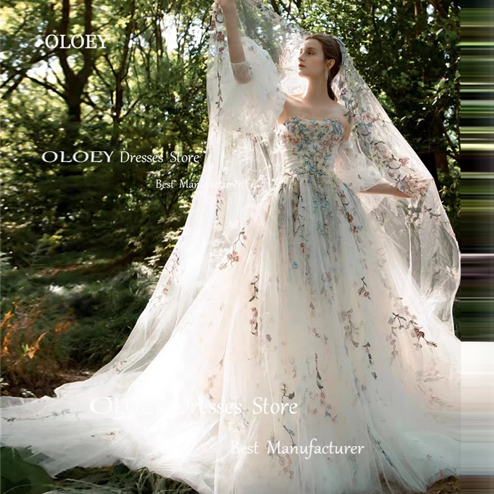 

OLOEY Exquisite Embroidery 3D Flowers Wedding Dresses Pleated Customized Strapless Bridal Gowns Sweep Train Robe De Marriage