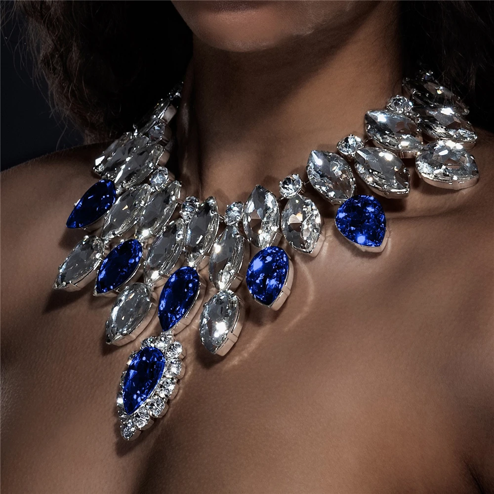 Schillernde Glass trass Anhänger Halskette für Frauen großen Schmuck Strass Kristall Hochzeit Bühnen zubehör – Detail 7