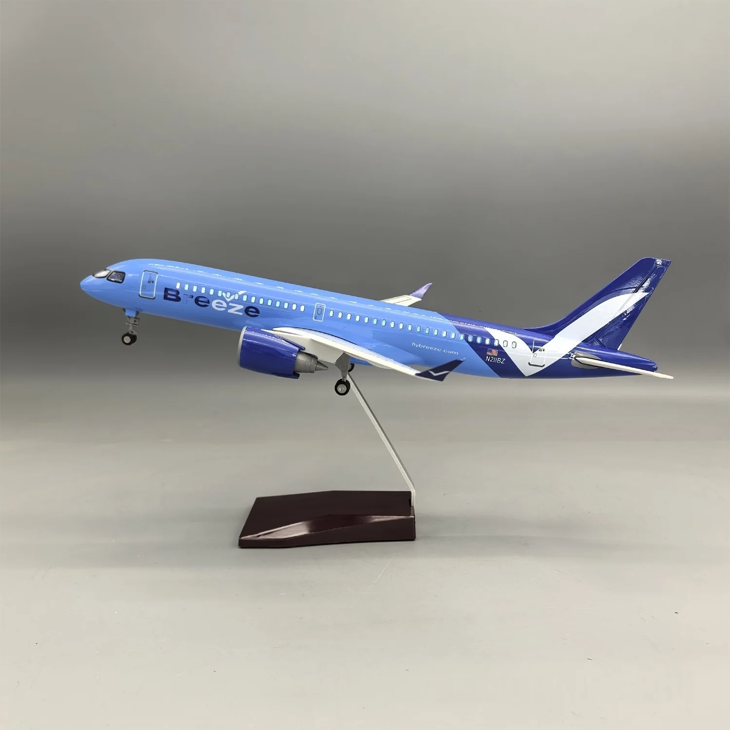 A220-300 38 cm Diecast Model product image