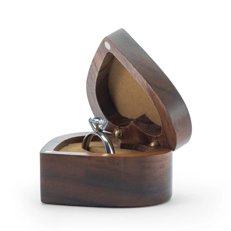 Marriage Proposal Jewelry Box Single Ring Walnut Flip Ring Storage Box Retro Portable Dustproof Practical Wooden Box