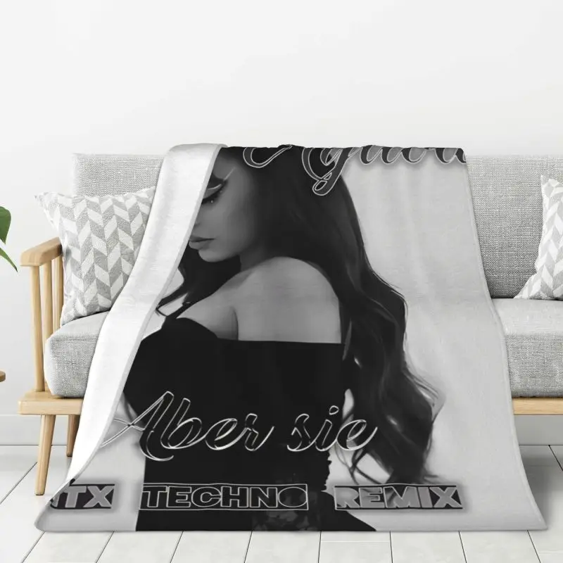 

Custom German Singer Ayliva Blanket Soft Fleece Autumn Warm Flannel Throw Blankets for Sofa Travel Bedding Quilt