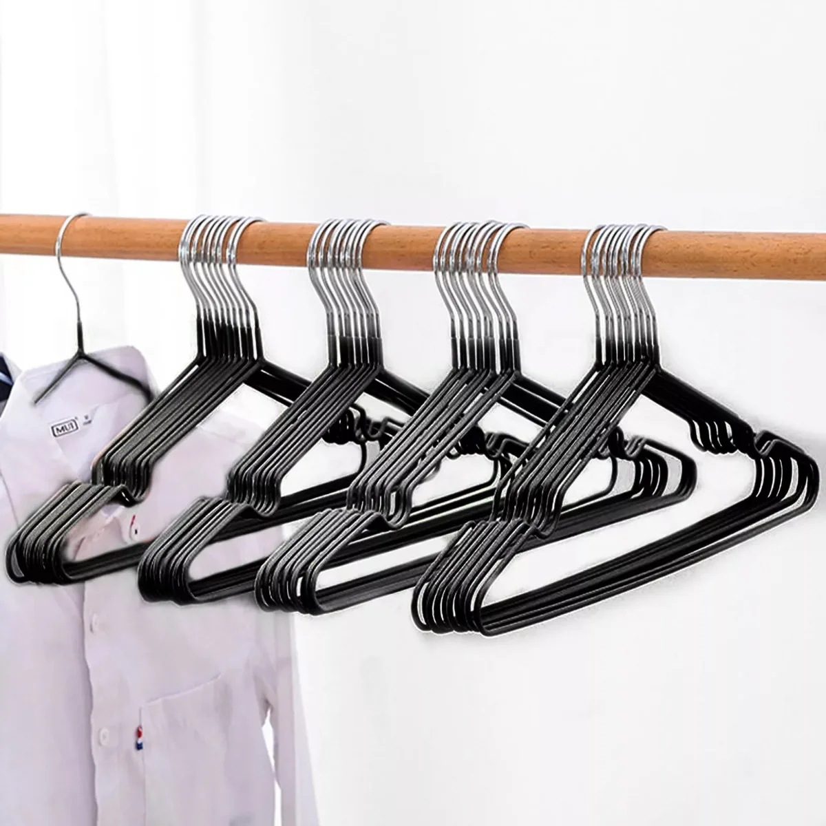 Hangers Black Heavy metal 16 