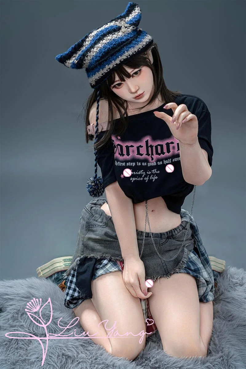 دمية للبالغين جميلة مماثلة للفتيات 18 + دمية جنسية 170 سنتيمتر دمية جنسية فتحة الشرج المهبلية 3 ثقوب إدراج دمى الساكسفون الرجالية