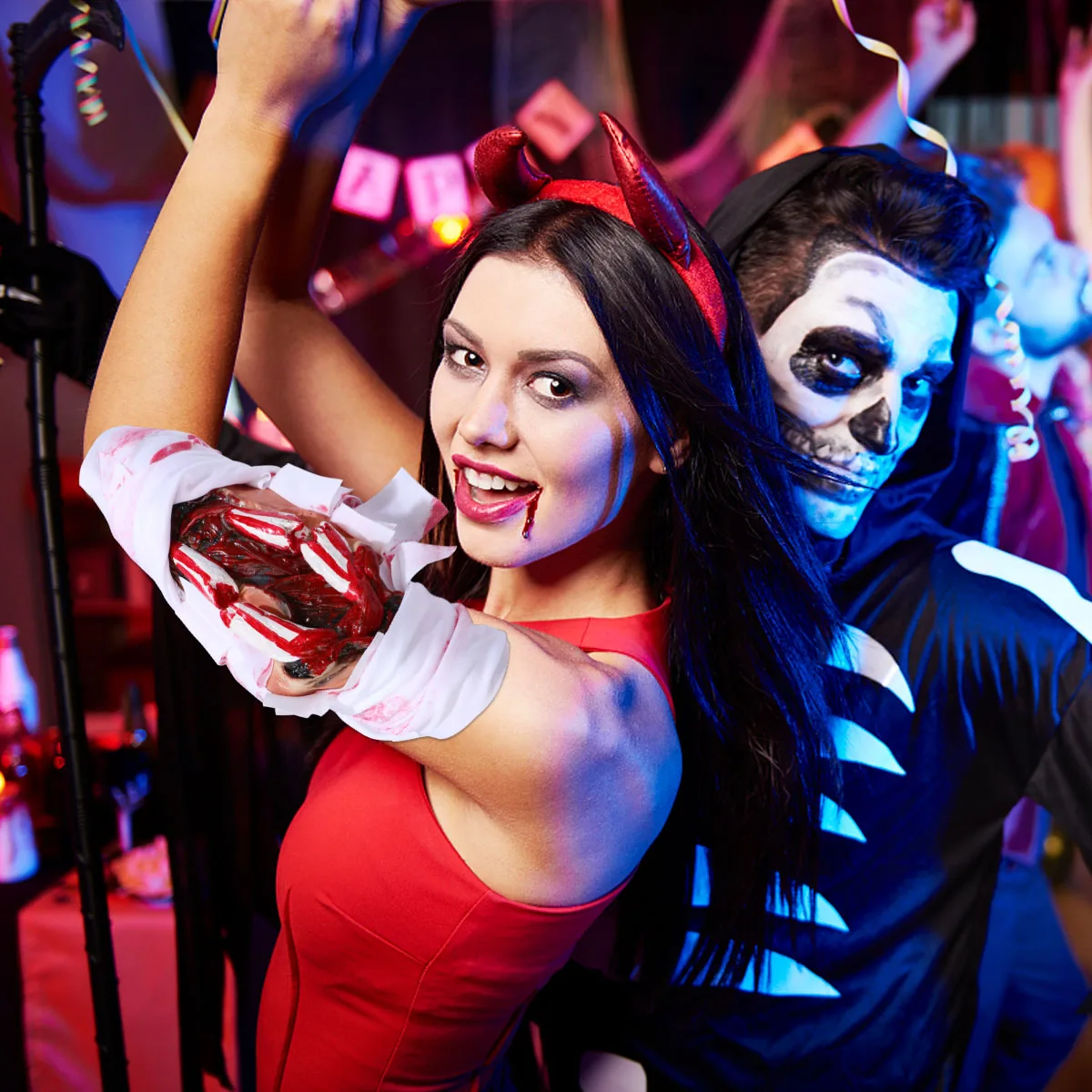

1pc Halloween Blood Gauze Horror Decoration Haunted House Party Accessory Cosplay Scary Prop Spooky Trick Halloween
