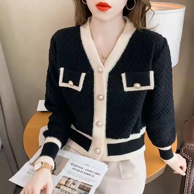 Women Korean Style Contrast Color Sweet Kawaii Chic Button Knitted Cardigan Casual V Neck Long Sleeve Loose Elegant Sweater Coat