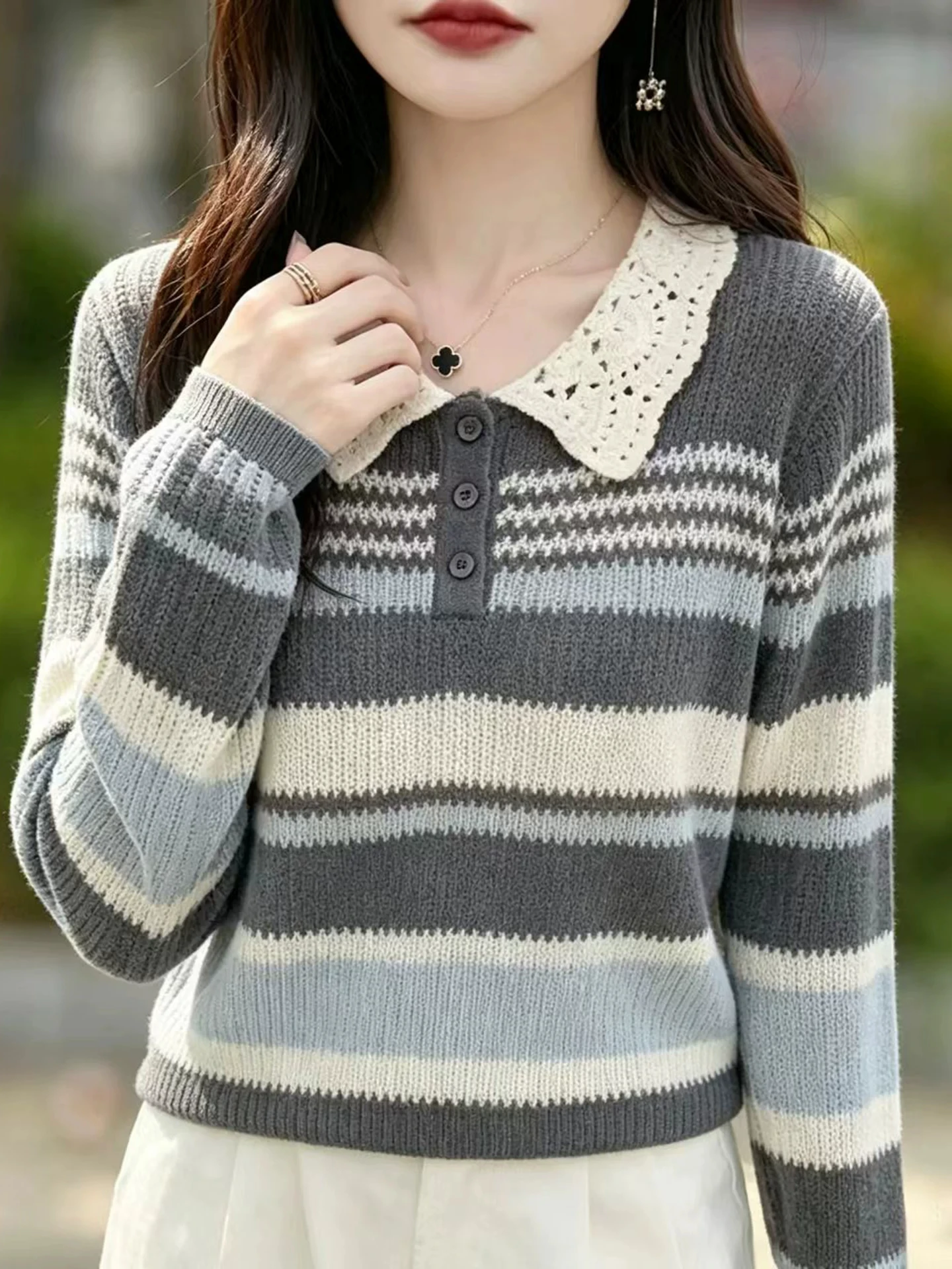 Elegant Knitted Long Sleeve Striped Sweater Women's Fashionable Slimming Warm Outerwear Cardigan Soft Comfortable New Arrival