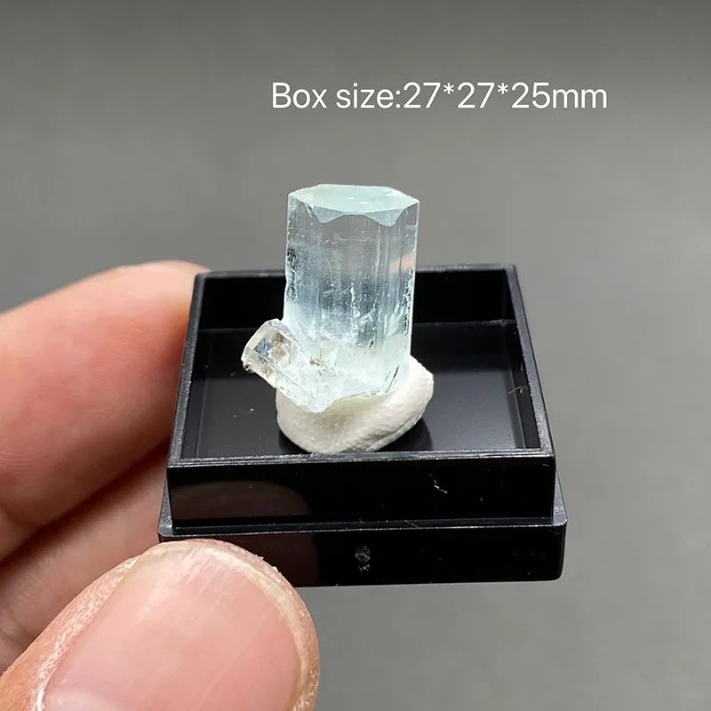 

100% натуральный аквамарин, грубый минеральный образец, целебный кристалл, драгоценный камень, кулон, бусины + размер коробки: 27*27*25 мм