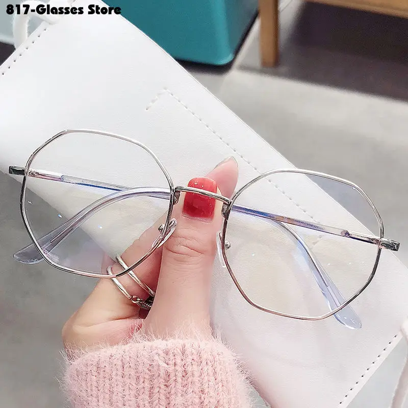 2023 Ultra-Light  Myopia Glasses for Women and Men Alloy Frame Fashion Female Eyewear -1.0 To -6.0