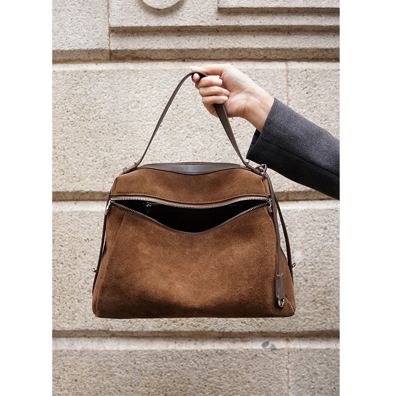 

Ранняя весна 2026, модная женская сумка через плечо, замшевая простая матовая кожа, универсальные сумки, модные стильные сумки