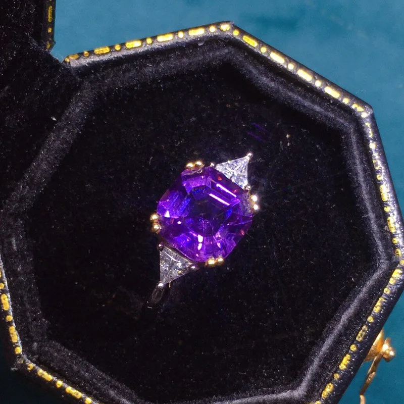 Deep purple crystal zirconia women's fashionable and simple ring accessory - suitable as a Valentine's Day gift - jewelry