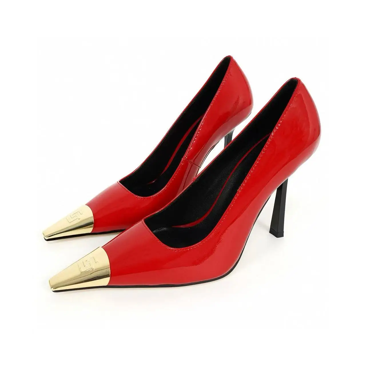 

Naked high heels, women's patent leather 2025 autumn new style, pointed shallow mouth temperament, fine tuned shoes trend