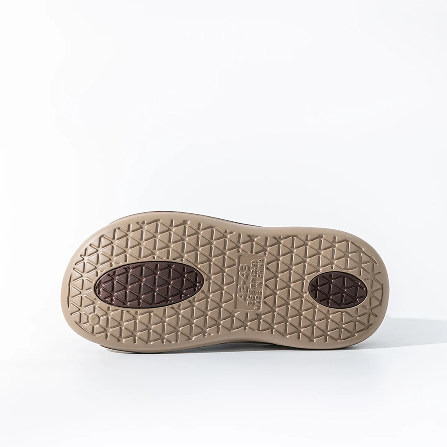 Fashion Men's Outdoor Sport Slides Trendy Summer Slippers Comfortable Non-Slip Sandals for Athletic Casual Beach Pool Daily Wear view 3