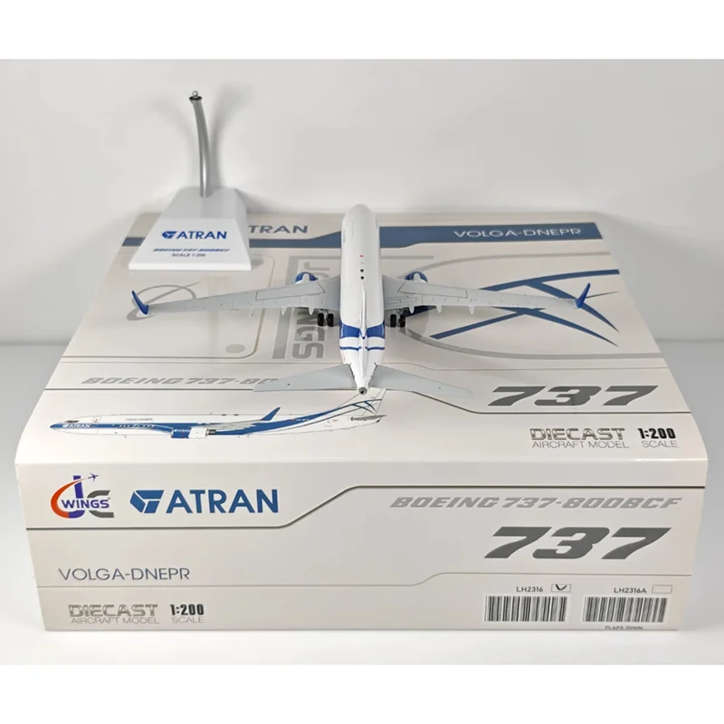 JC Wings moulé sous pression, échelle 1/200 russe ATRAN Aviation B737-800BCF VQ-BFS, Collection de modèles d'avion en alliage, ornements décoratifs