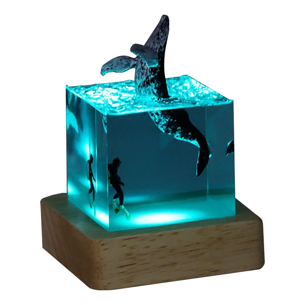 Whale Diver Night Light Cube with Light Ocean Animal Cube Decor Beluga Killer Whale Megalodon for Desktop Bookshelf