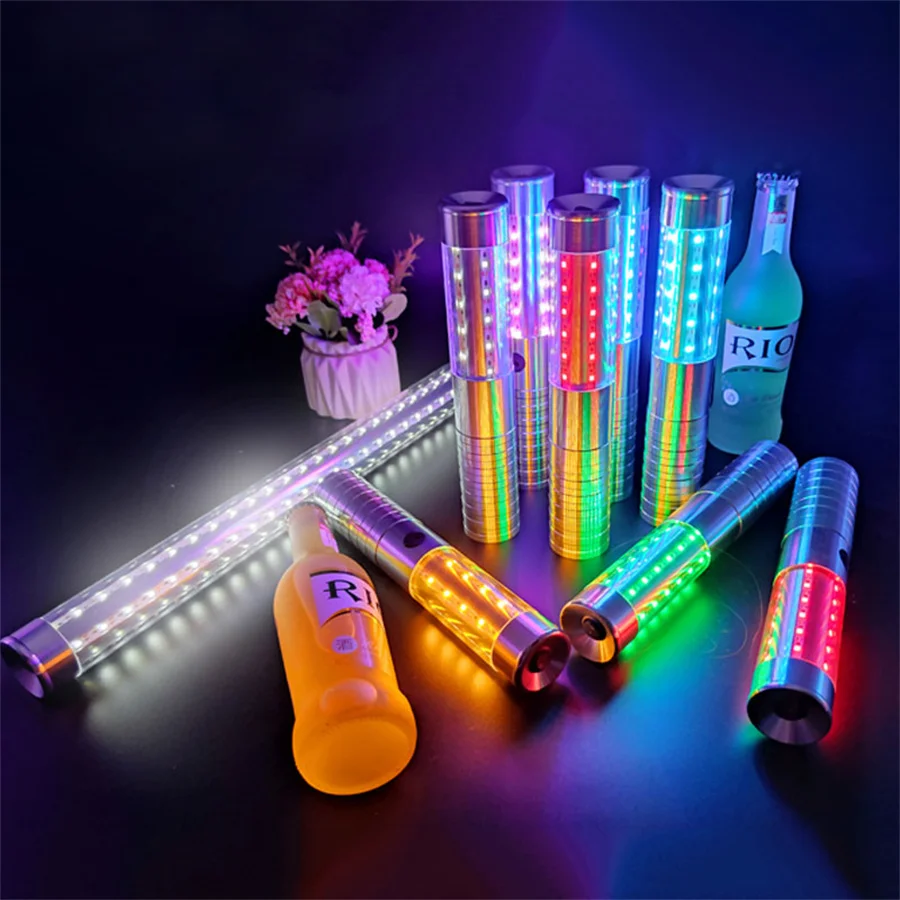 Chargeable LED Strobe Baton Glowing Stick Light Electronic Sparkler Champagne Bottle Service Sparklers Bar Club Party Decor Lamp