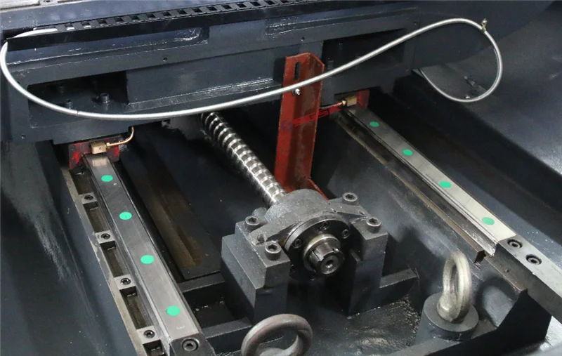 طحن مركز Hining العمودي ، Vmc850 ، طحن CNC Hine