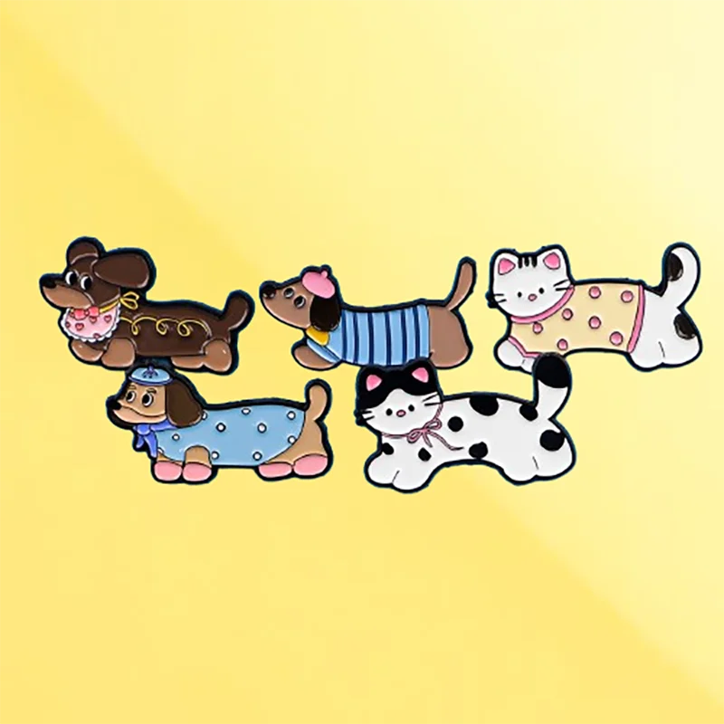 Эмалированные-булавки-с-милыми-животными-кошками-мультяшными-таксами-собаками-брошь-на-лацкане-значок-на-рюкзаке-аксессуары-для-одежды-модные-украшения