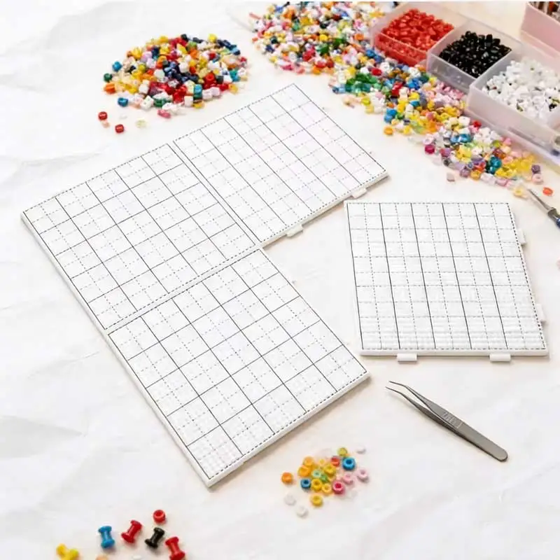 4Pcs Plastic Bead Art Supply Boards 2.6mm Square Pegboards for DIY Craft Patterns 14x14cm Fuse Beads Template Mats