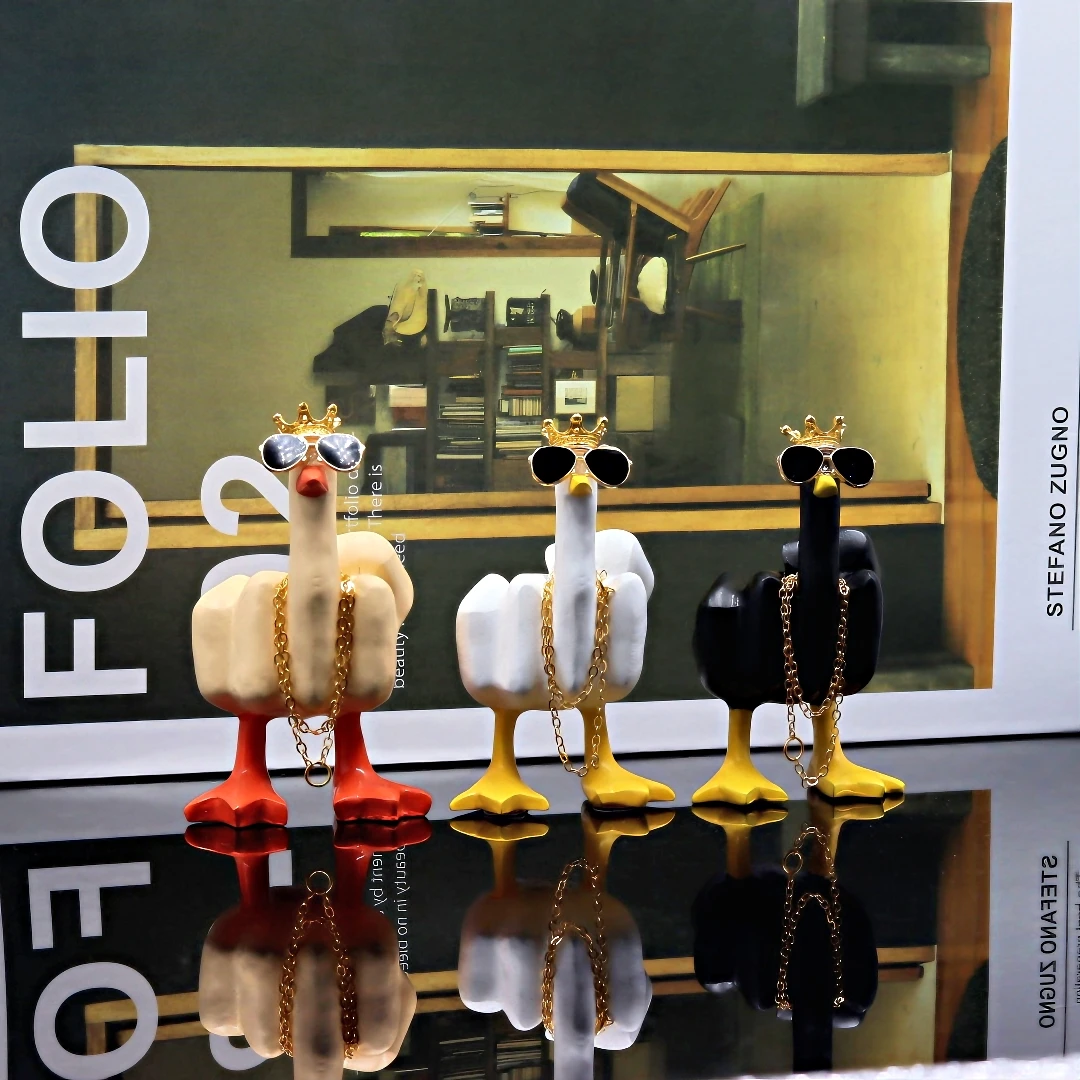 Украшение дома, забавная фигурка утки со средним пальцем из смолы для стола/офиса, креативные аксессуары для домашнего декора, предметы