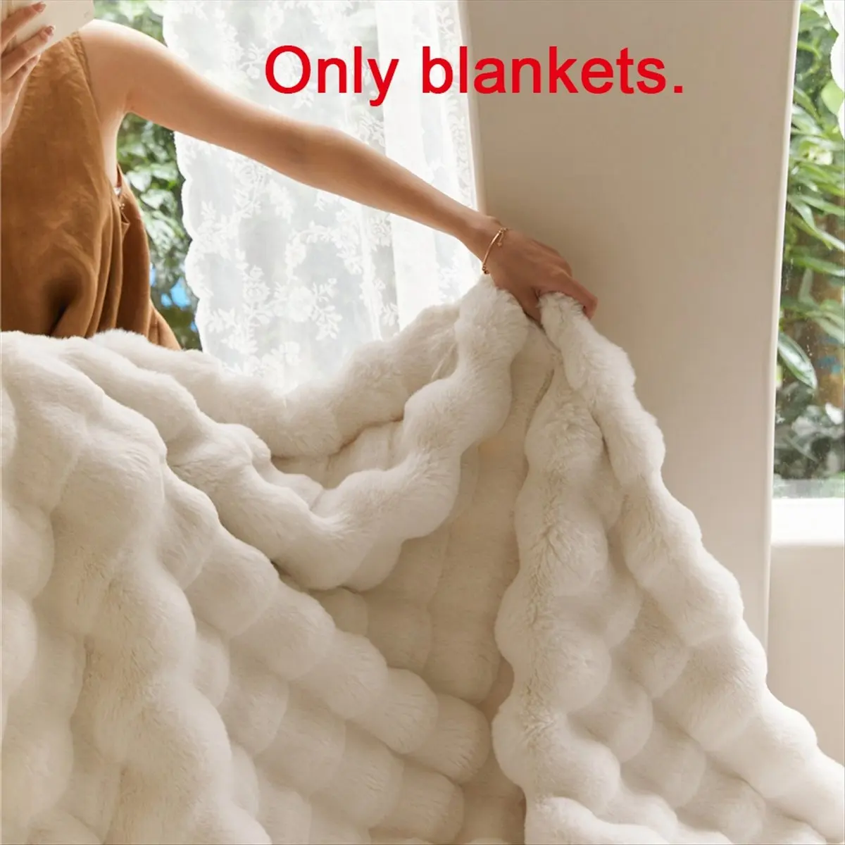 2026 Trend Soft Coral Flannel Plush Blanket - Warm, Cozy Throw for Sofa, Bed, Nap, Air Conditioning Shawl, Small Size A