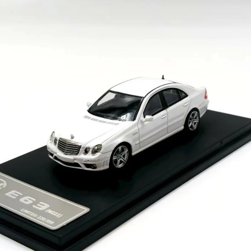 

МОДЕЛЬ MK масштаб 1:64 E63 W211/1992 Линкольн город модель автомобиля из сплава статическая коллекция украшенные праздничные подарки игрушки