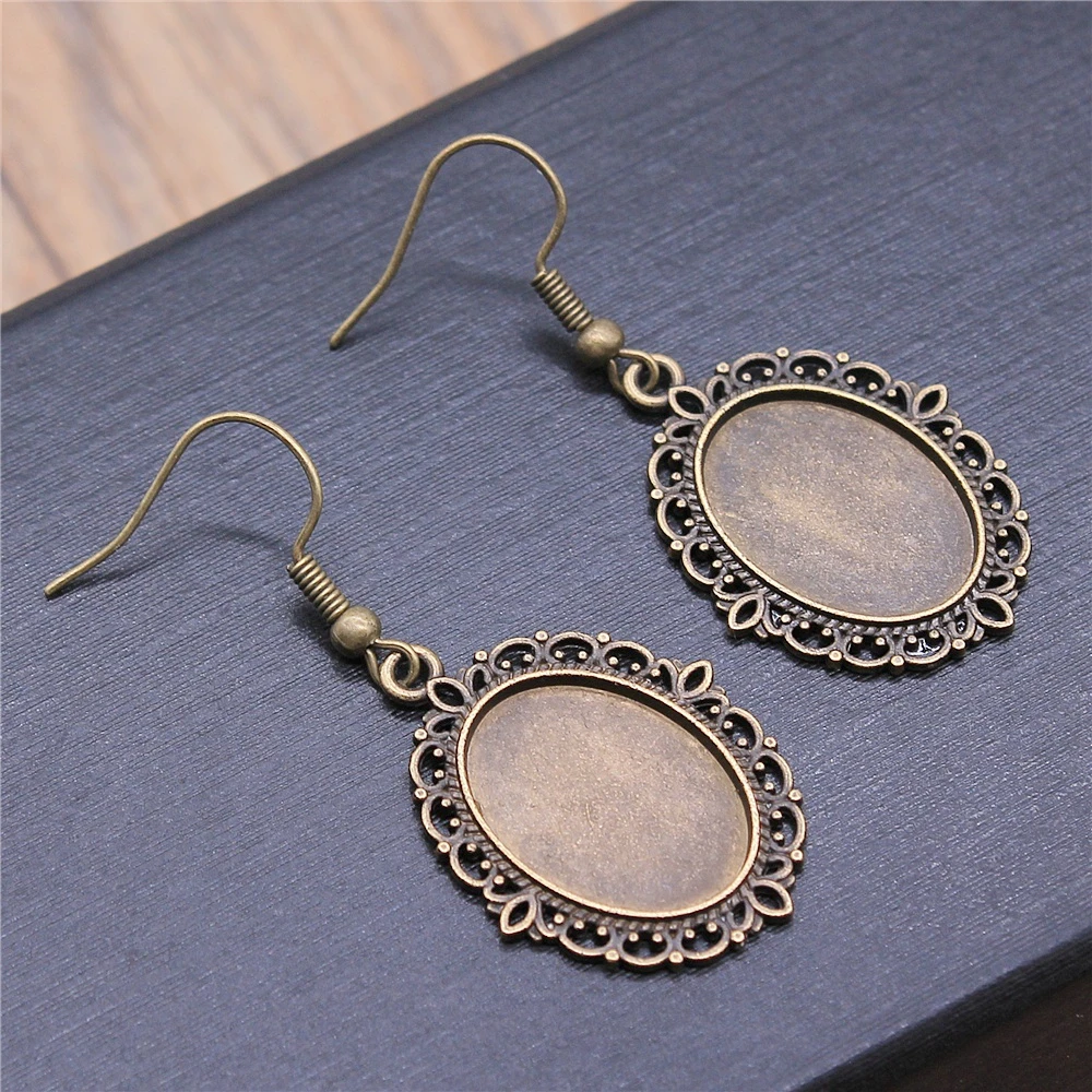 Vintage Antique Bronze Color 13x18mm Oval Simple Style Cameo Cabochon Pendant Base Setting Dangle Earrings Fit Women Party Gift