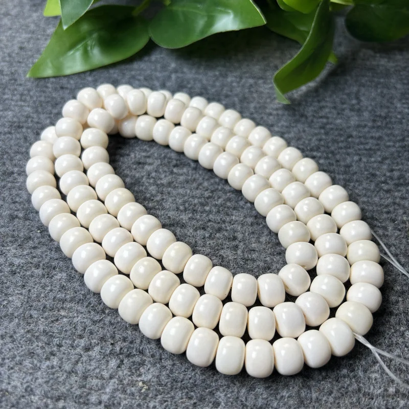 Authentic natural Tibetan-style oily 108-bead Buddhist bracelet, jewelry, prayer beads, deer antler, cow bone, camel b
