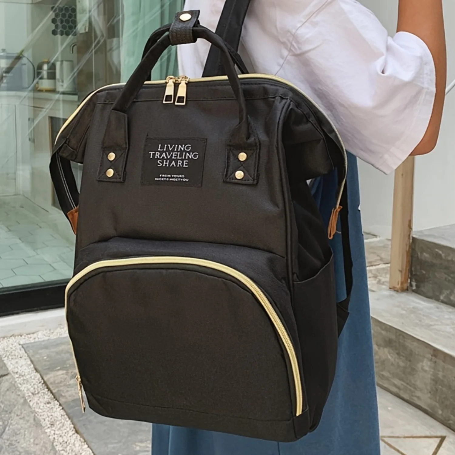 Multifunctional Casual Shoulder Bag, Stylishly Portable and Versatile for Everyday Use