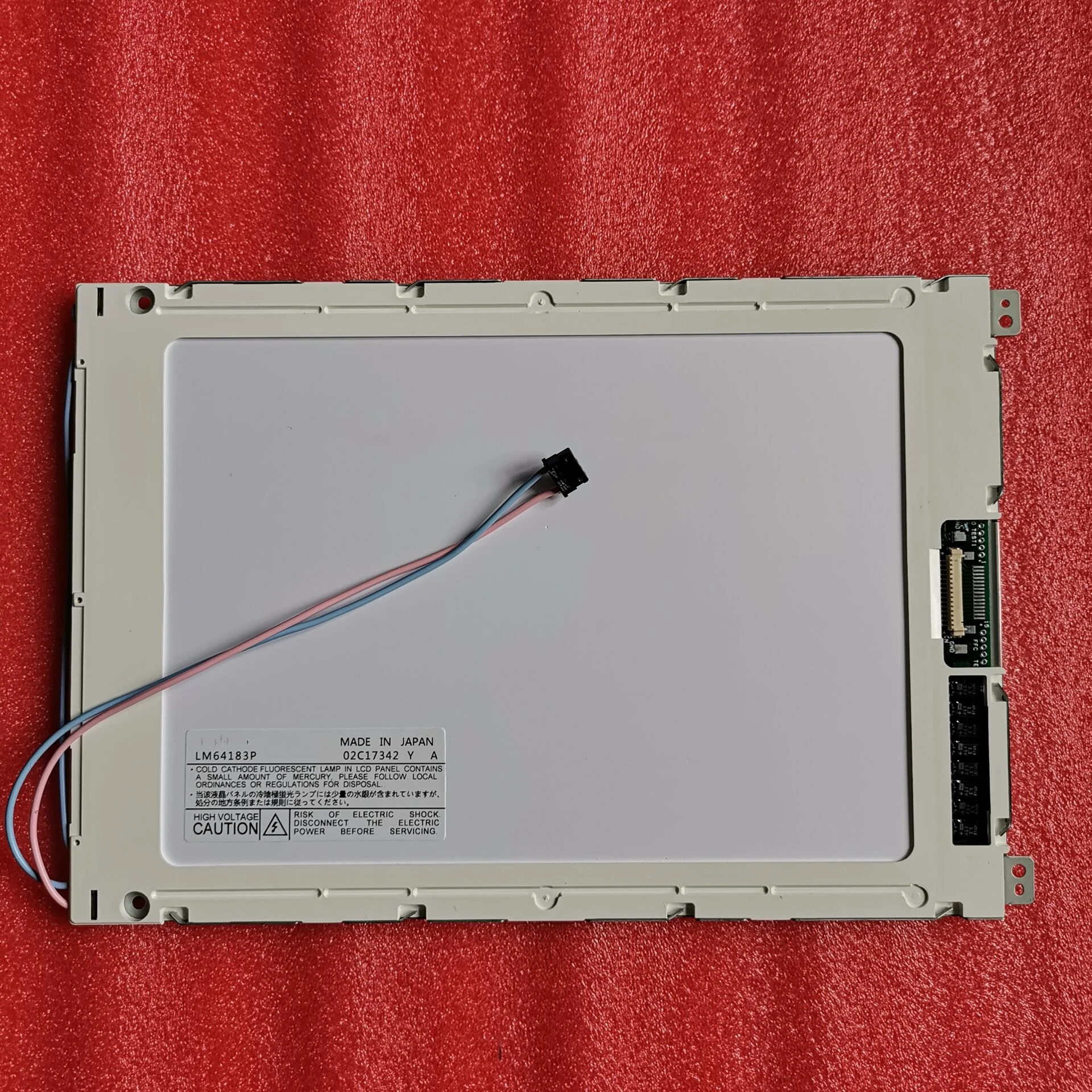 Écran LCD de 9.4 pouces LM64183P