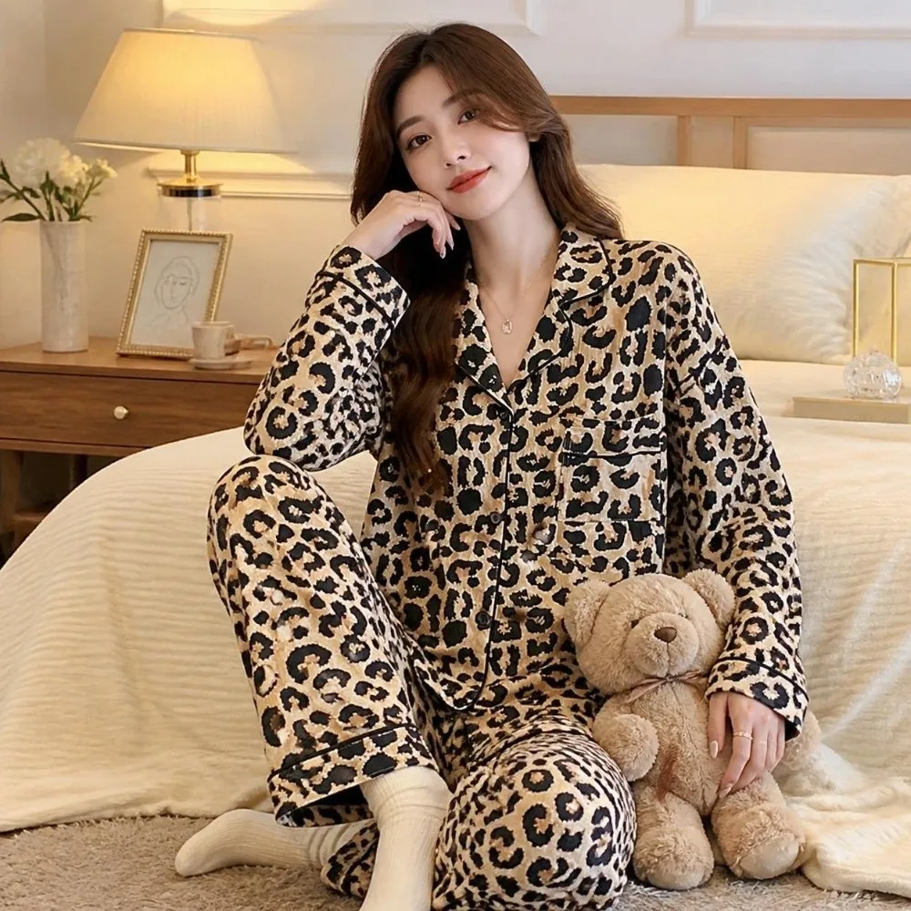 Süßes Leoparden-Pyjama-Set mit Schleife und Bärchen, Damen-Loungewear mit Kirsch- und Blumenmuster, Nachtwäsche-Anzug für Damen – Detail 8