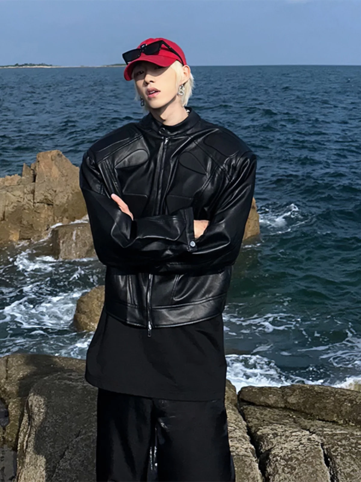 

Cleanfit ort Men's Leather Jaet Motorcycle Sle oulder Padded High Street Cool Autumn Outerwear Faionable Biker Coat