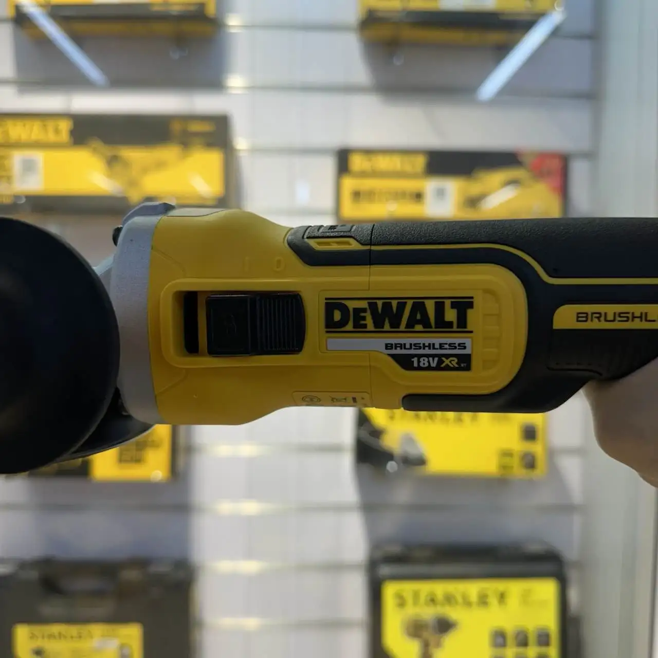 Imagem -06 - Dewalt-rebarbadora Elétrica sem Escova Polidora de Impacto sem Fio Máquina de Corte Ferramentas Elétricas Recarregáveis 20v 125 mm M14 Dcg405fn