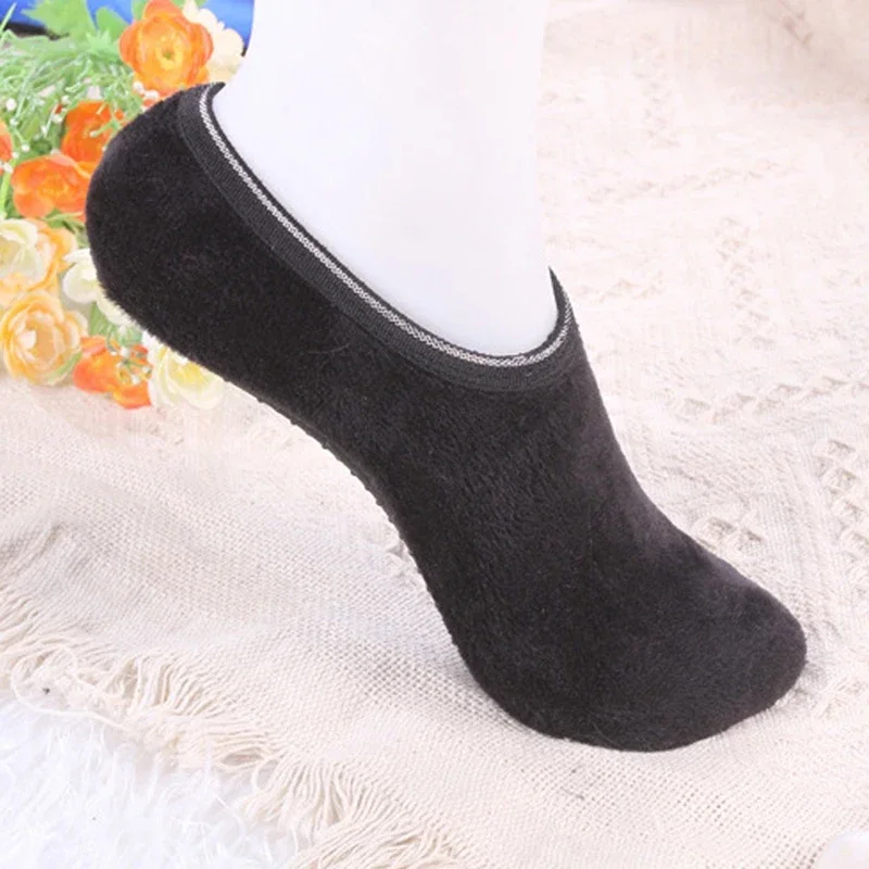 Stocking Women Socks Stylish Women's Fuzzy Slippers Booties Warm And Cozy Non Slip Socks 1 Pair Ink Blue/Sapphire Blue