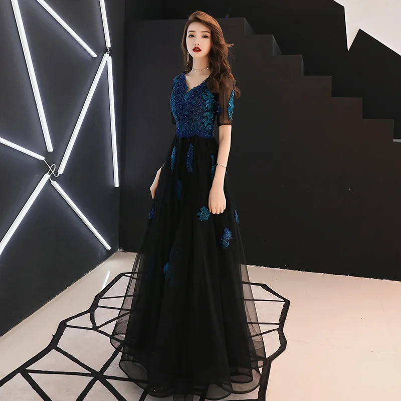 

Elegant A Line V Neck Half Sleeves Appliques Evening Dress with Beads Women's Formal Dress Party Evening Gown