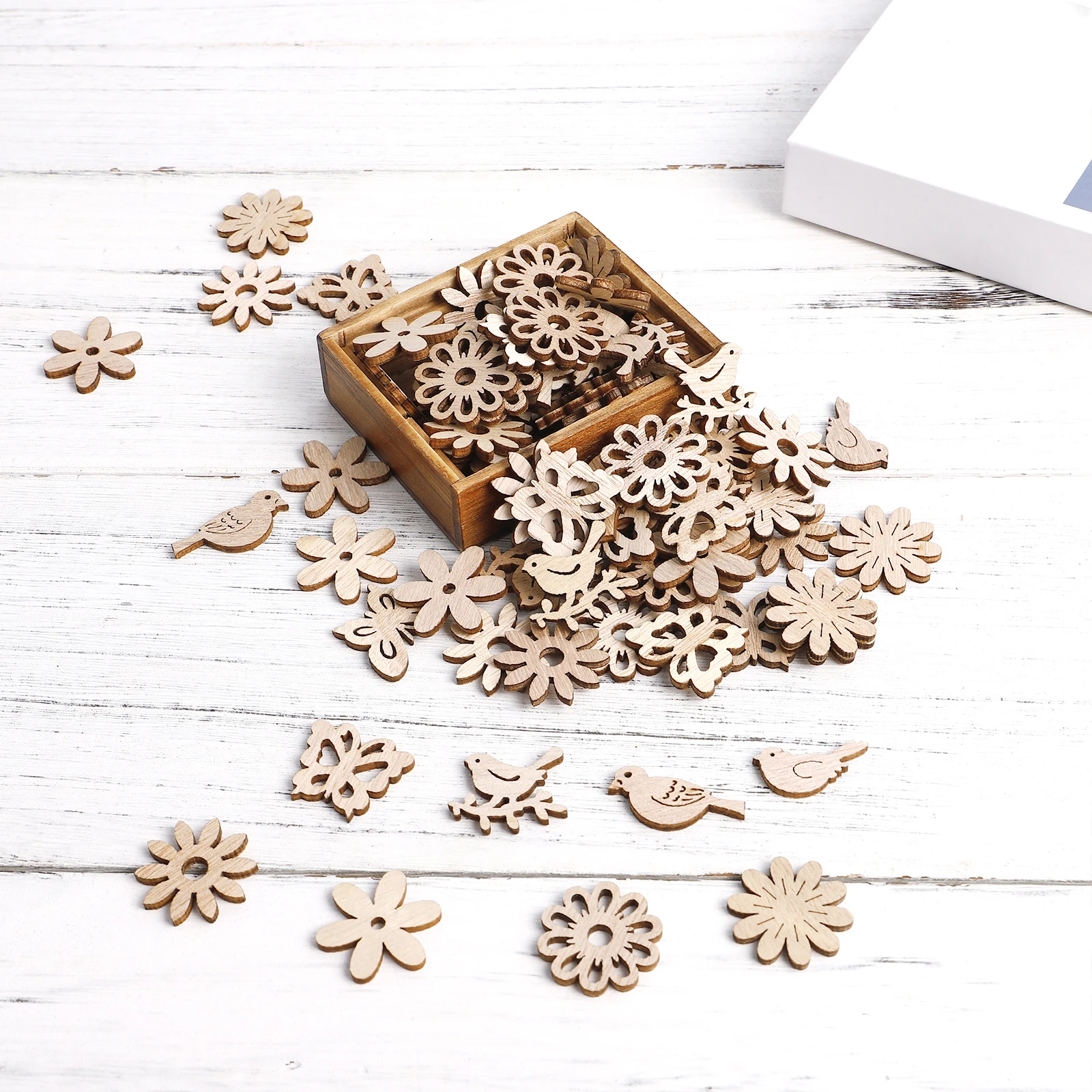 

100 Pcs Flower Pieces DIY Crafts Unfinished Wooden Slices Rustic Decor Wooden Shapes For Crafts Pendant